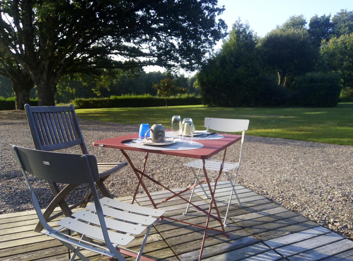 Chambre D'Hotes La Bardiniere Le Poiré-sur-Vie 外观 照片